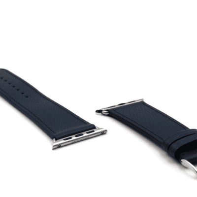 <span class="cat_name">Classic Apple Watch strap</span><br><span class="material_name">Embossed calf</span><br><span class="color_name">Dark Blue</span>