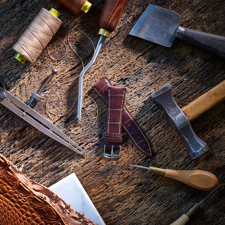 watch strap skin workshop craftsmanship tools