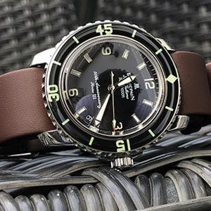 Fifty Fathoms de Blancpain avec bracelet NATO en veau brun