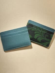 "Essentiel" slim cardholder Sawaya collection Karahana green