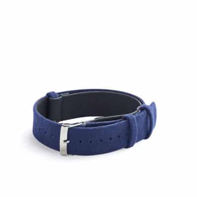 <span class="cat_name">Bracelet Nato</span><br><span class="material_name">Tissu technique</span><br><span class="color_name">Bleu Electrique</span>