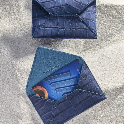 porte cartes enveloppe bleu nubuck alligator été