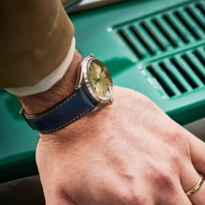 <span class="cat_name">Classic 3.5 Watch strap</span><br><span class="material_name">Plain Calf</span><br><span class="color_name">Blue Vintage</span>