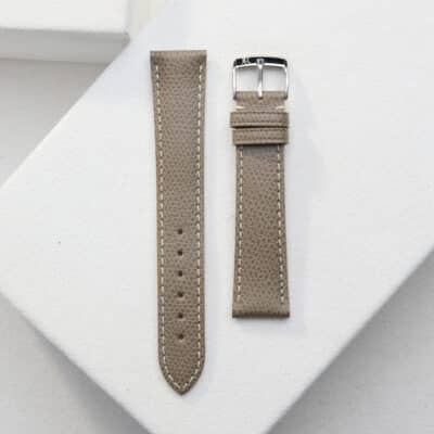 <span class="cat_name">Bracelet Classique 3.5</span><br><span class="material_name">Veau grainé</span><br><span class="color_name">Taupe</span>